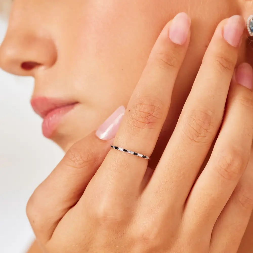 Anello donna Brosway in argento 925 con pietre nere e trasparenti