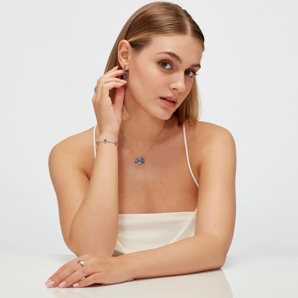 Orecchini a lobo Brosway Fancy in argento 925 con diamanti