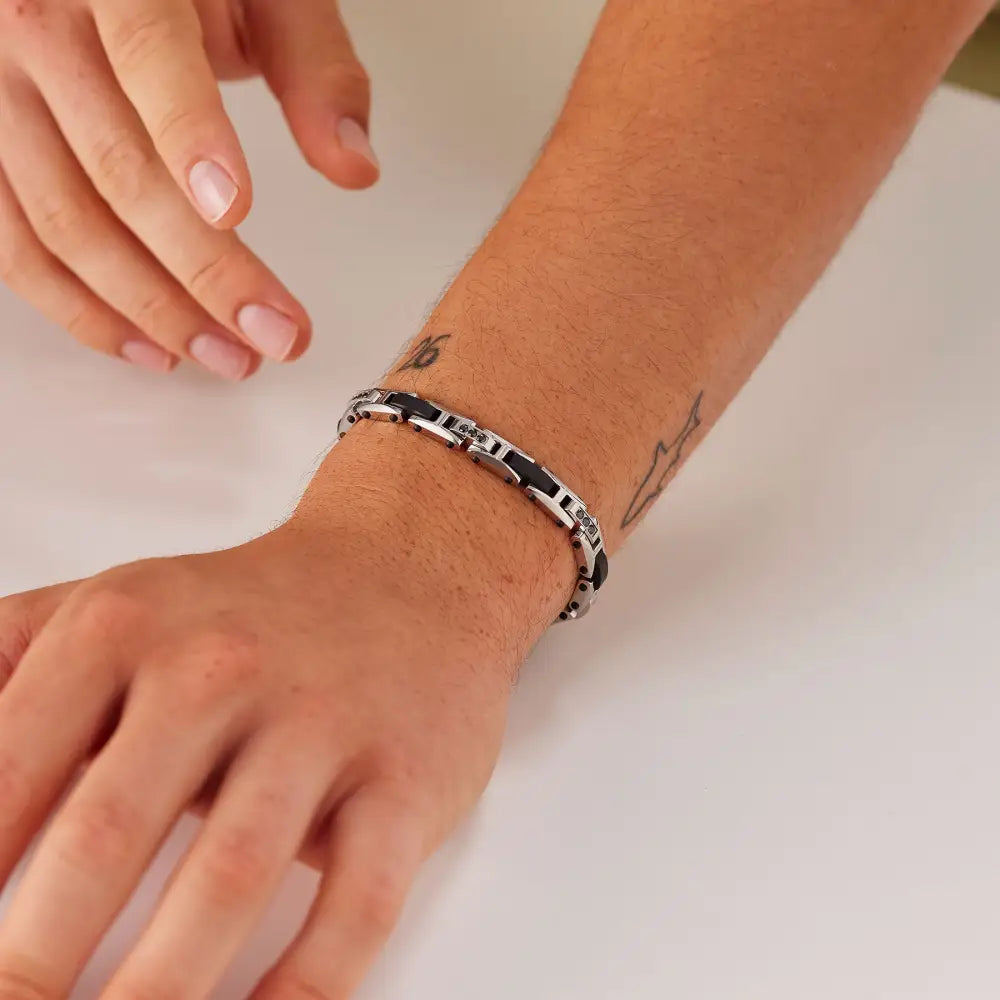 Bracciale Brosway Backliner BBC31 uomo in acciaio silver e nero, retro