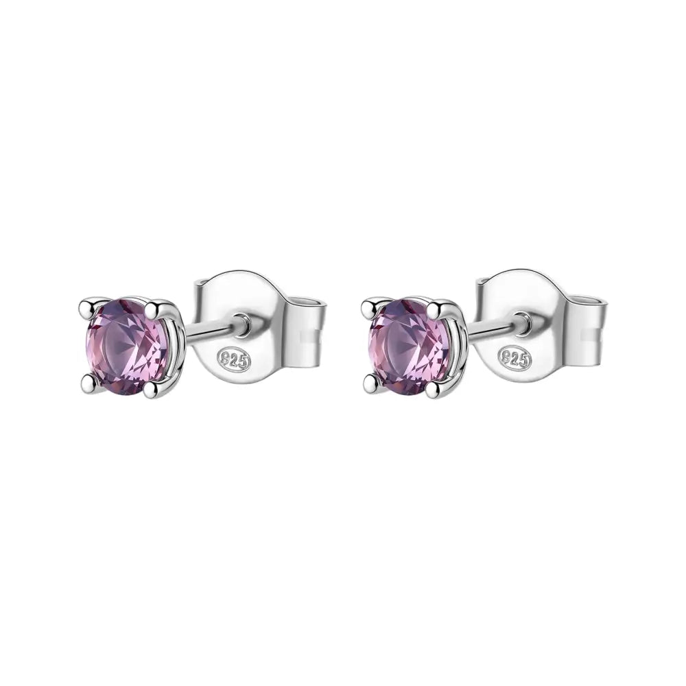 Una coppia di orecchini a perno brosway donna con pietre rosa sfaccettate in argento 925 della collezione fancy ftp13