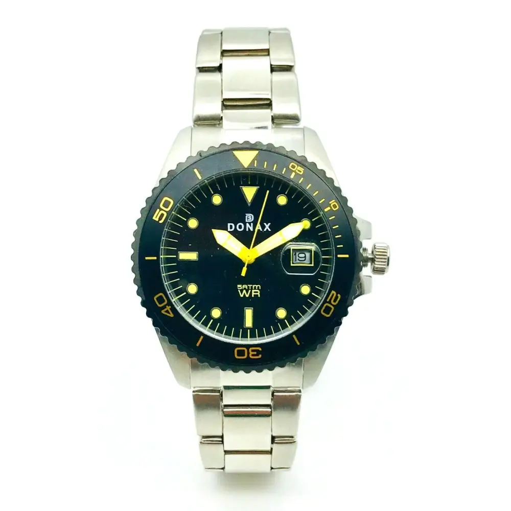 Orologio da sub Donax in acciaio inox con quadrante nero e lancette luminose