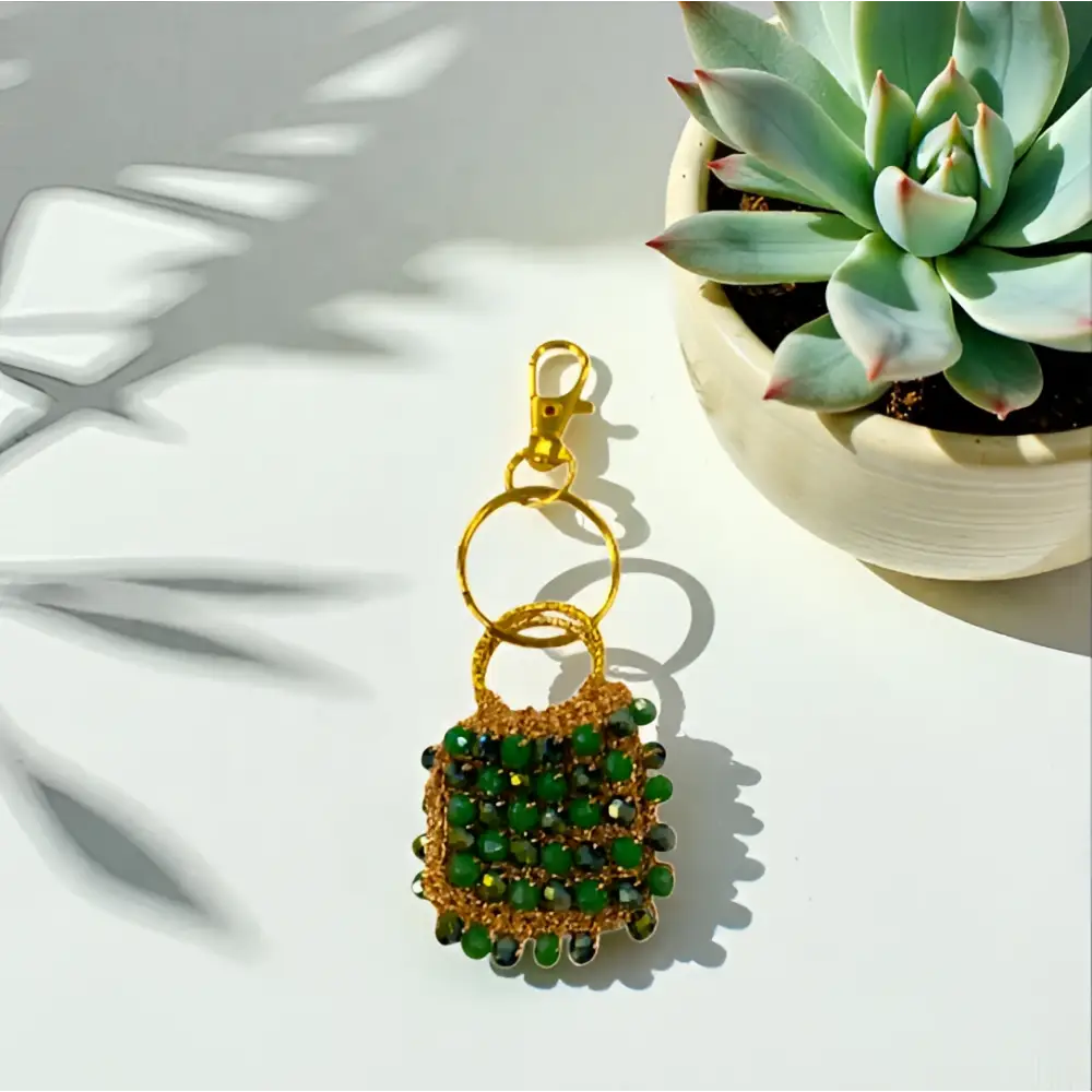 Portachiavi handmade Pochette di Luce con cristalli sfaccettati verdi