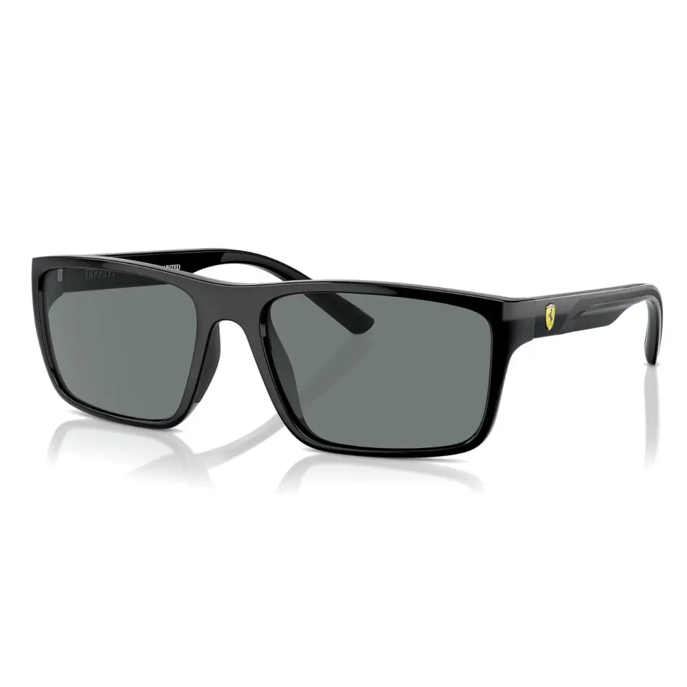 Occhiali da sole Ferrari neri opachi con logo cavallo rampante giallo